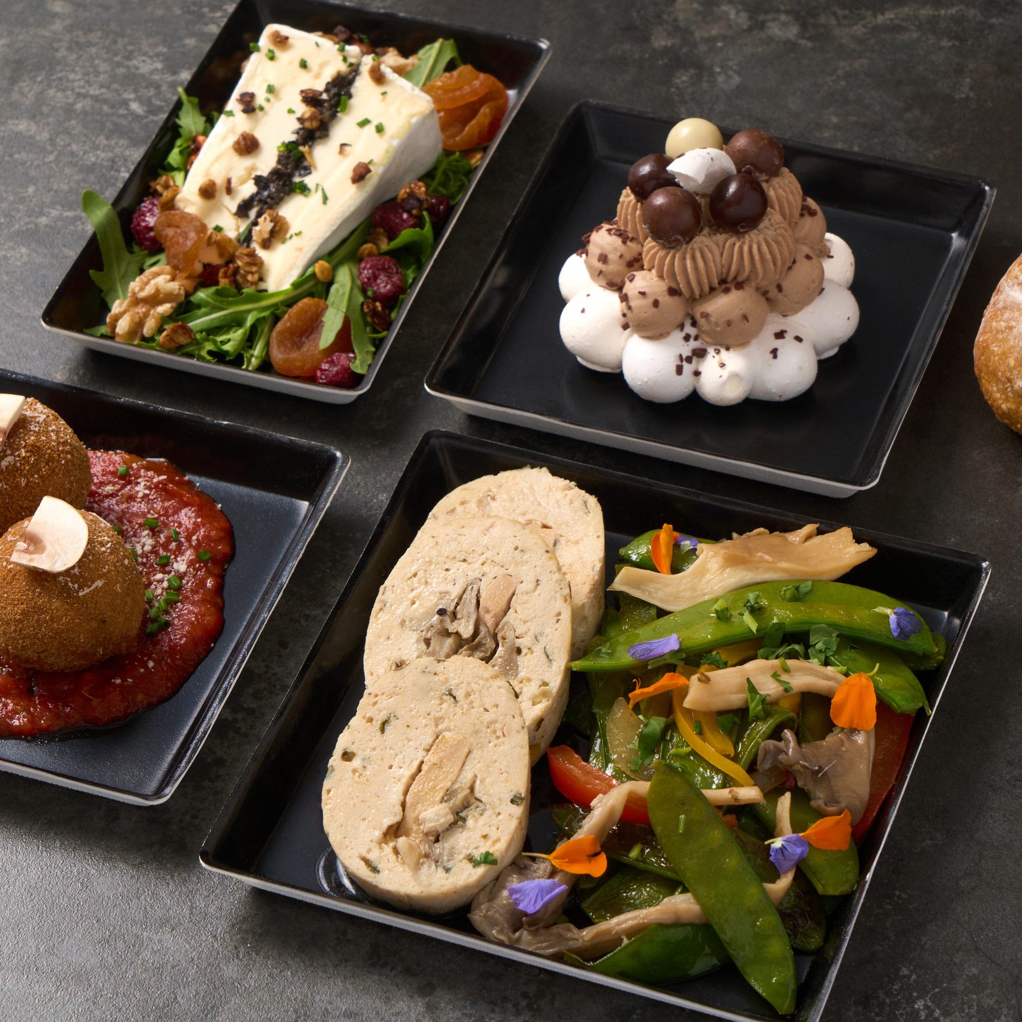 Plateau repas ballotine de poulet au foie gras, gamme Black box Edition — Maison Alexandre (photo 2)