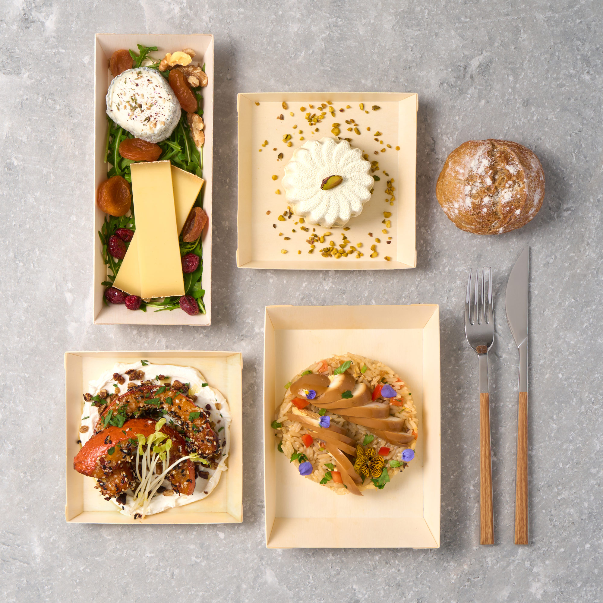 Plateau repas végétarien, riz sauté et œuf mariné, gamme Premium — Maison Alexandre